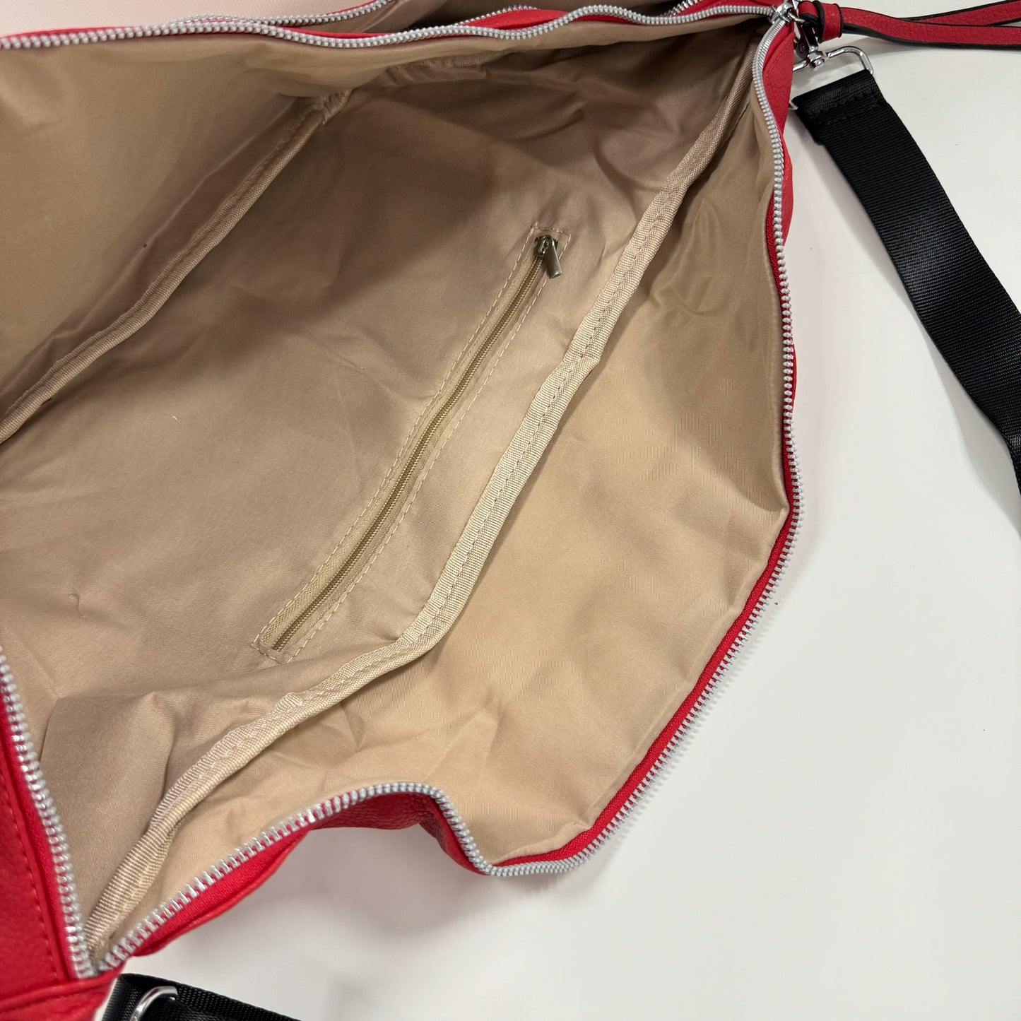 XXL Crossbody Bag - VEGAN - 9 Farben - MIA