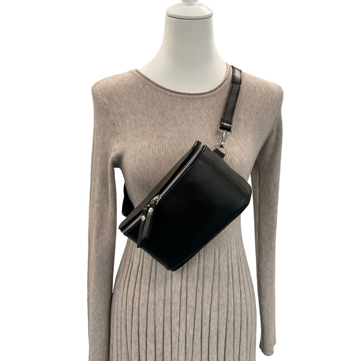 Bauchtasche Leder mit Geldbörse - und Reißverschluss silber