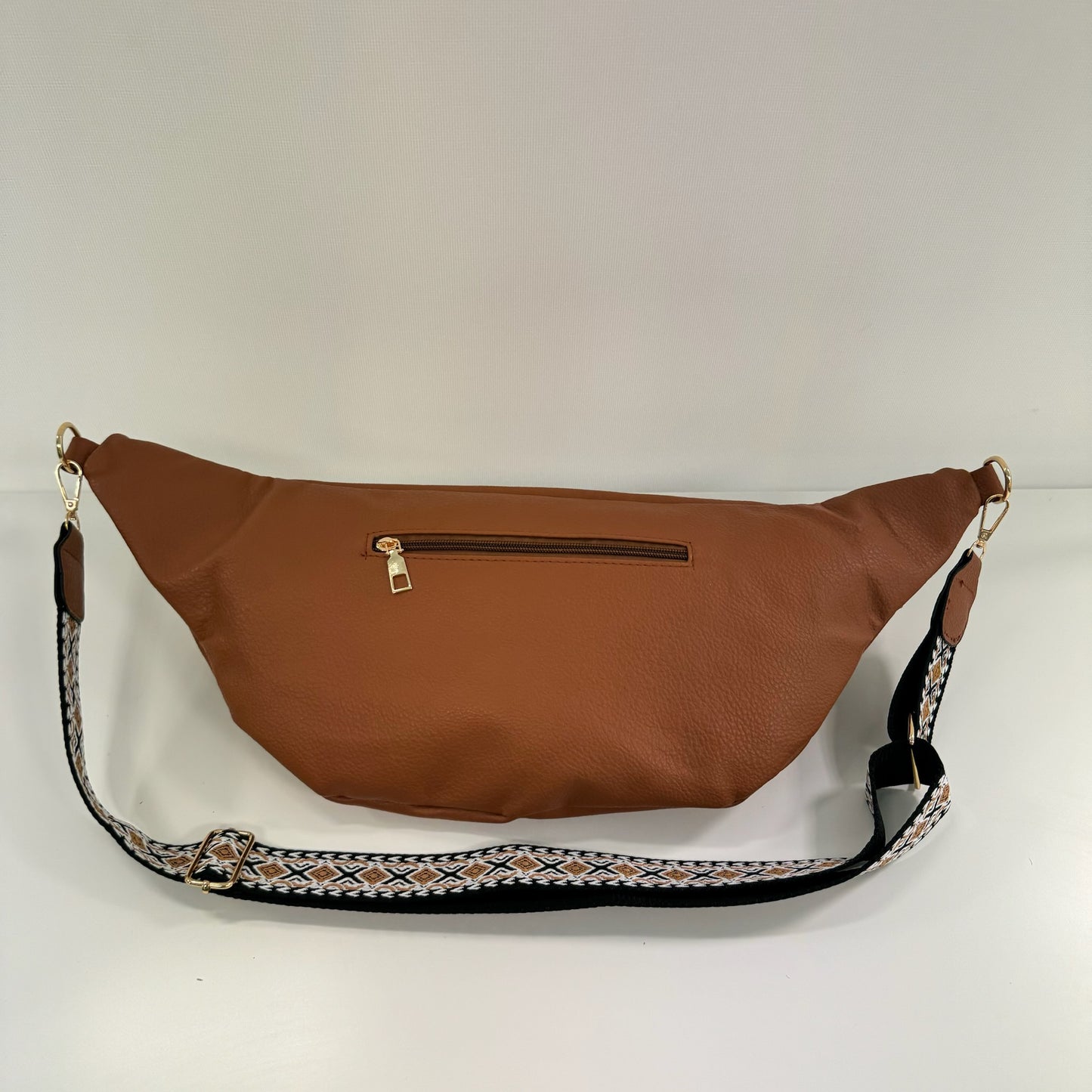 Damen Crossbody Tasche XXL – Half Moon Bag Sling Bag Vegan Leder