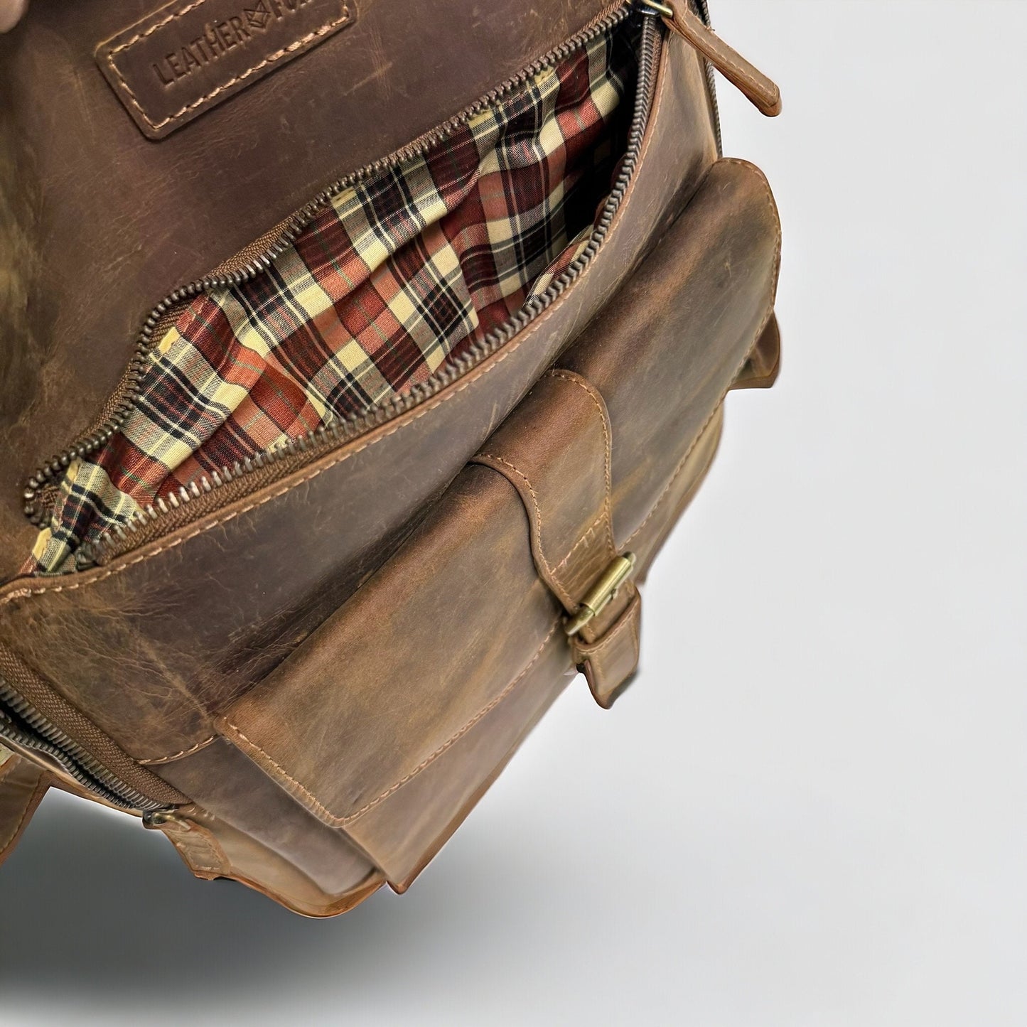 Büffelleder Rucksack | Reisetasche | Laptop Rucksack
