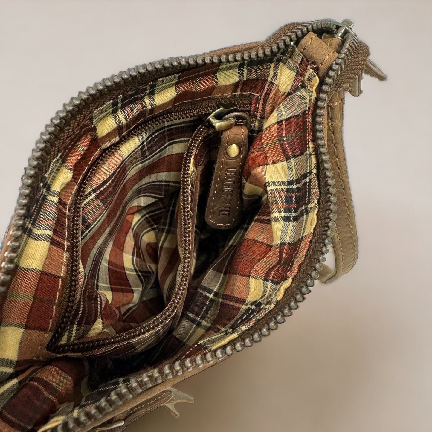 Büffelleder | Handytasche zum Umhängen | Ledertasche | Umhängetasche