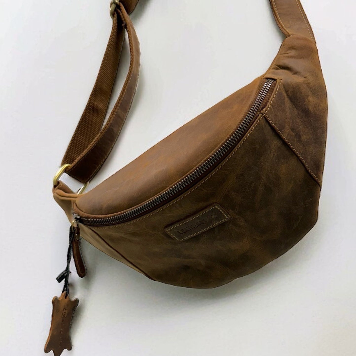 Bauchtasche aus Büffelleder | Gürteltasche | Umhängetasche | Modell A