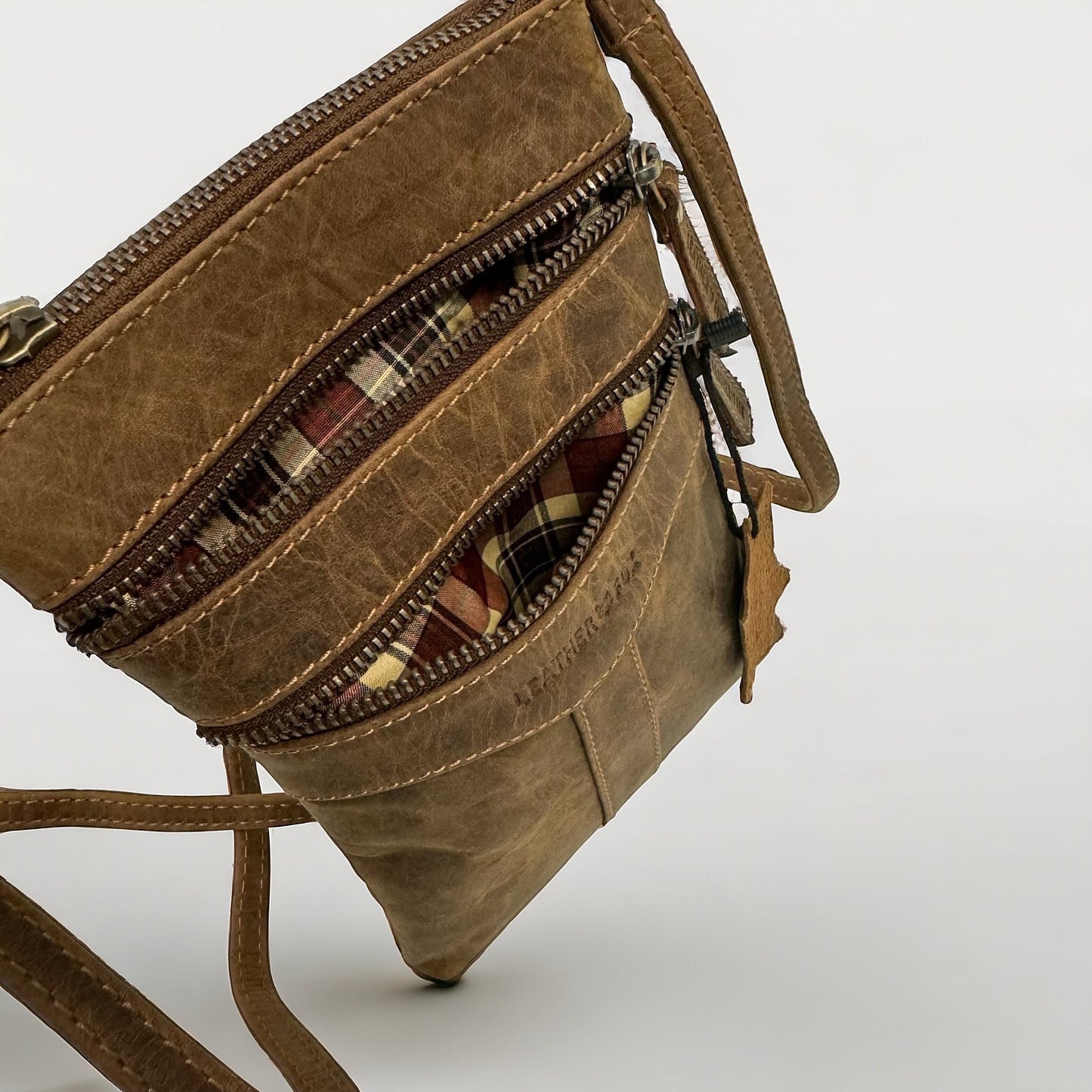 Büffelleder | Handytasche zum Umhängen | Ledertasche | Umhängetasche