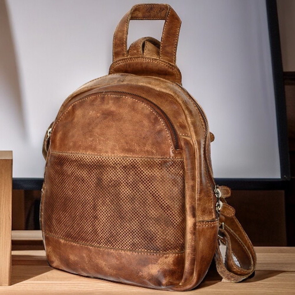 Rucksack aus Waschleder | Wanderrucksack | Lederrucksack | Tasche gemustert | Reisetasche