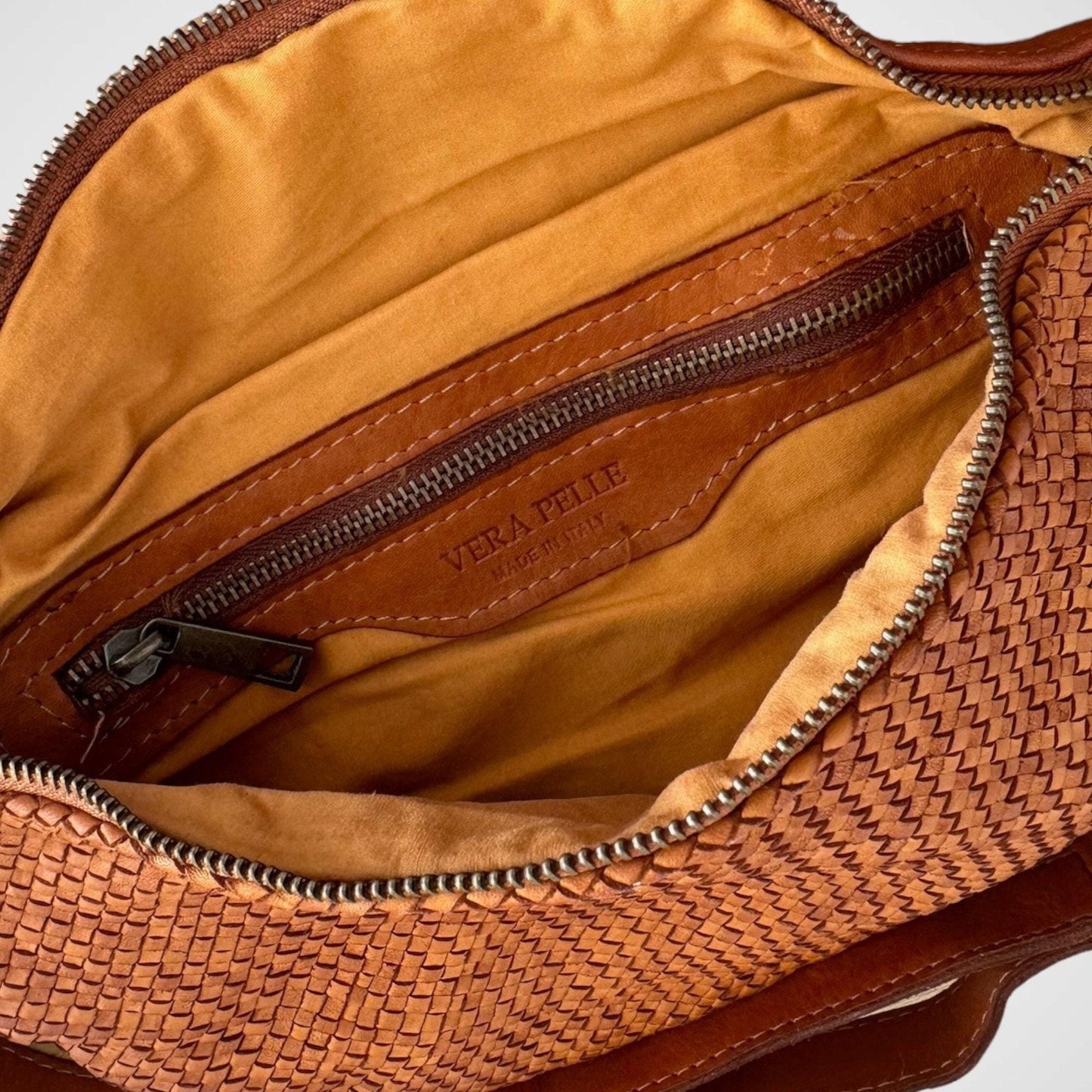 Geflochtene Ledertasche, fein gewebt, butterweiches Premium Leder, Crossbody Bag, Bauchtasche Damen, Umhängetasche, Gürteltasche,Farbauswahl