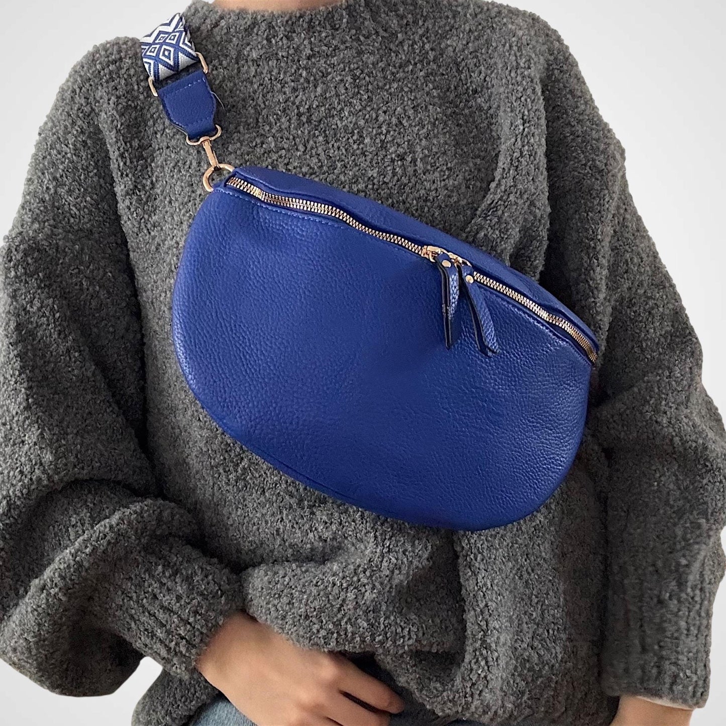 Damen Crossbody Tasche Groß Royalblau – Umhängetasche Blau VEGAN