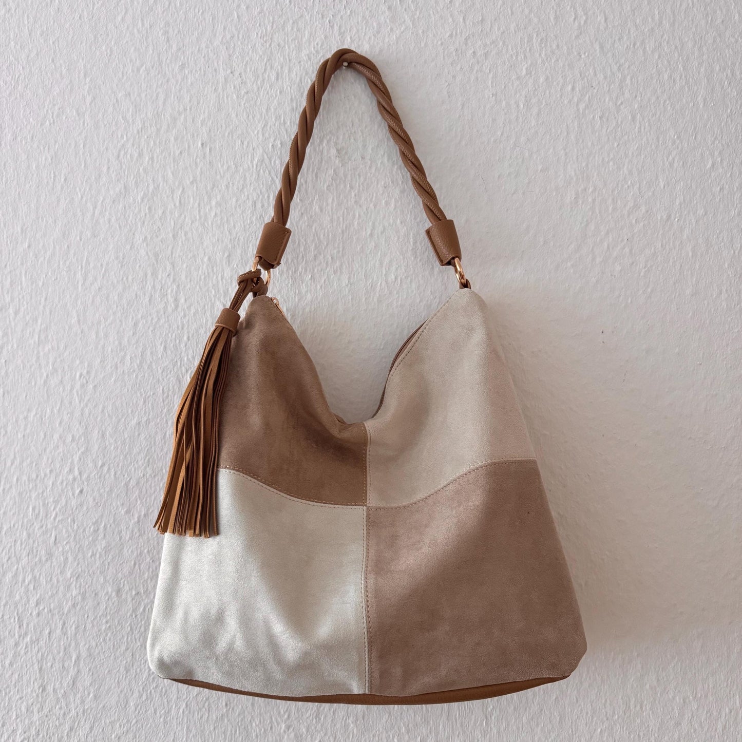 Damen Veganes Wildleder Schultertasche Beige – Shopper Tasche Hobo Bag Cognac