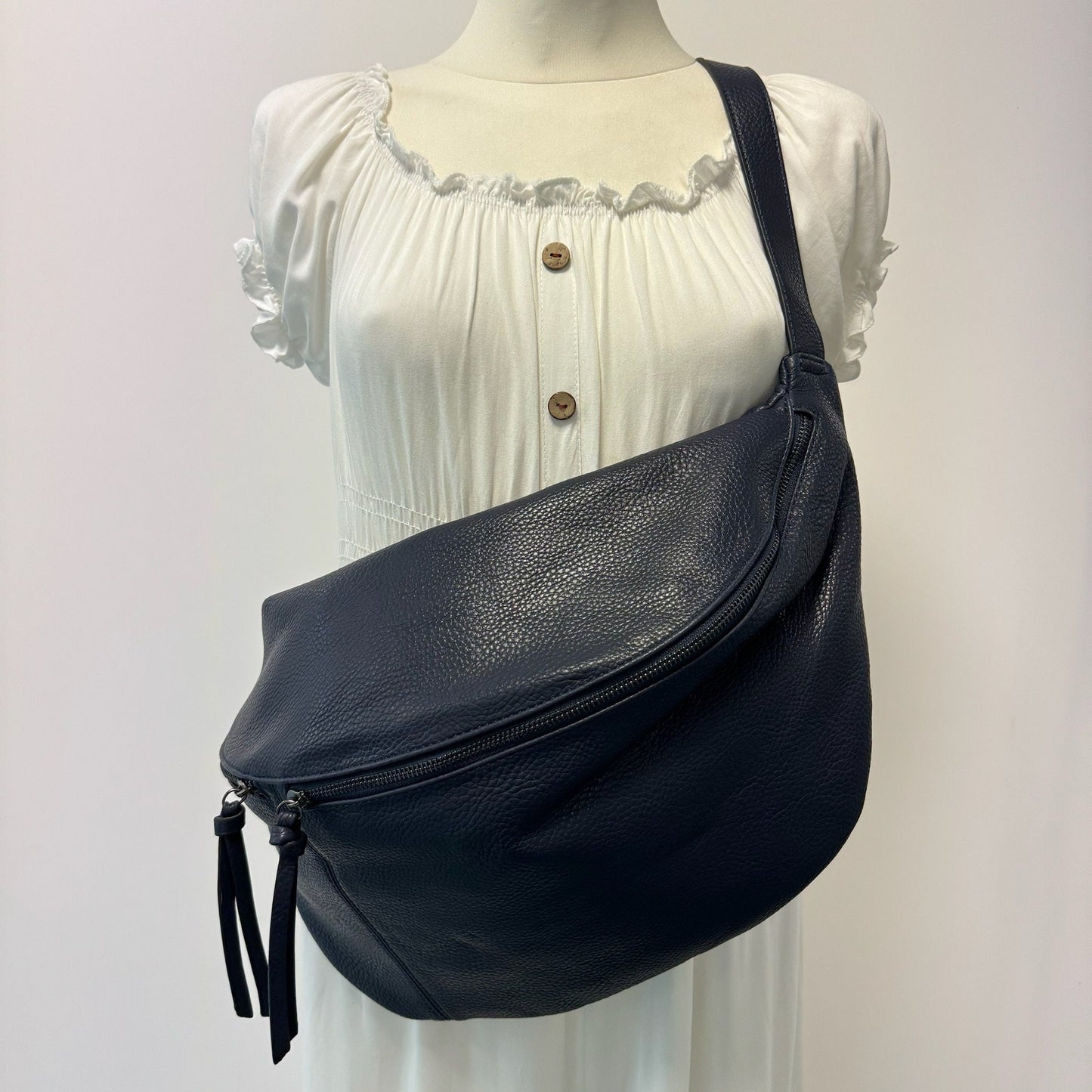 XXL Bauchtasche - VEGAN - Dunkelblau