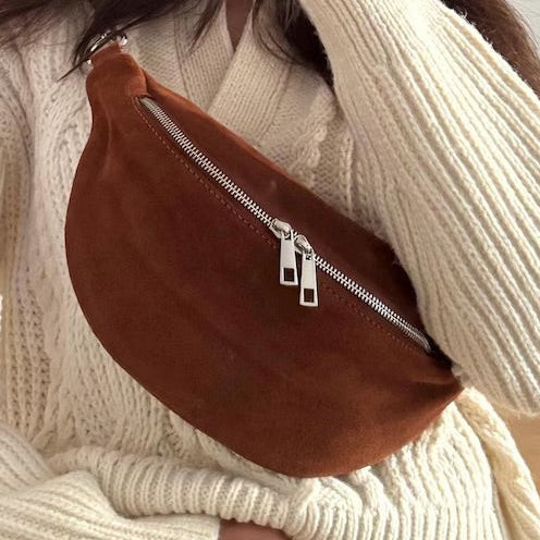 Damen Bauchtasche Leder – Crossbody Tasche mit silberner Reißverschluss