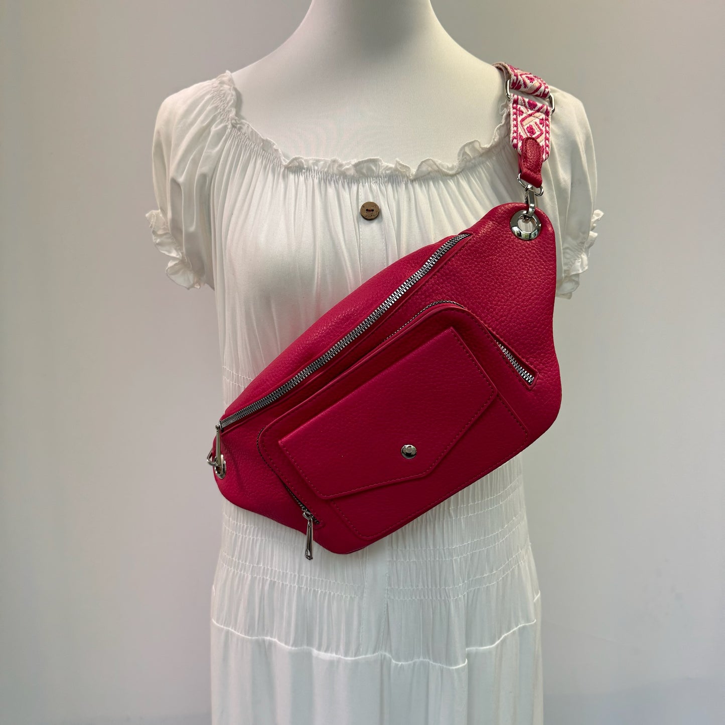 Damen Crossbody Tasche M Bauchtasche Moon Bag Vegan Leder