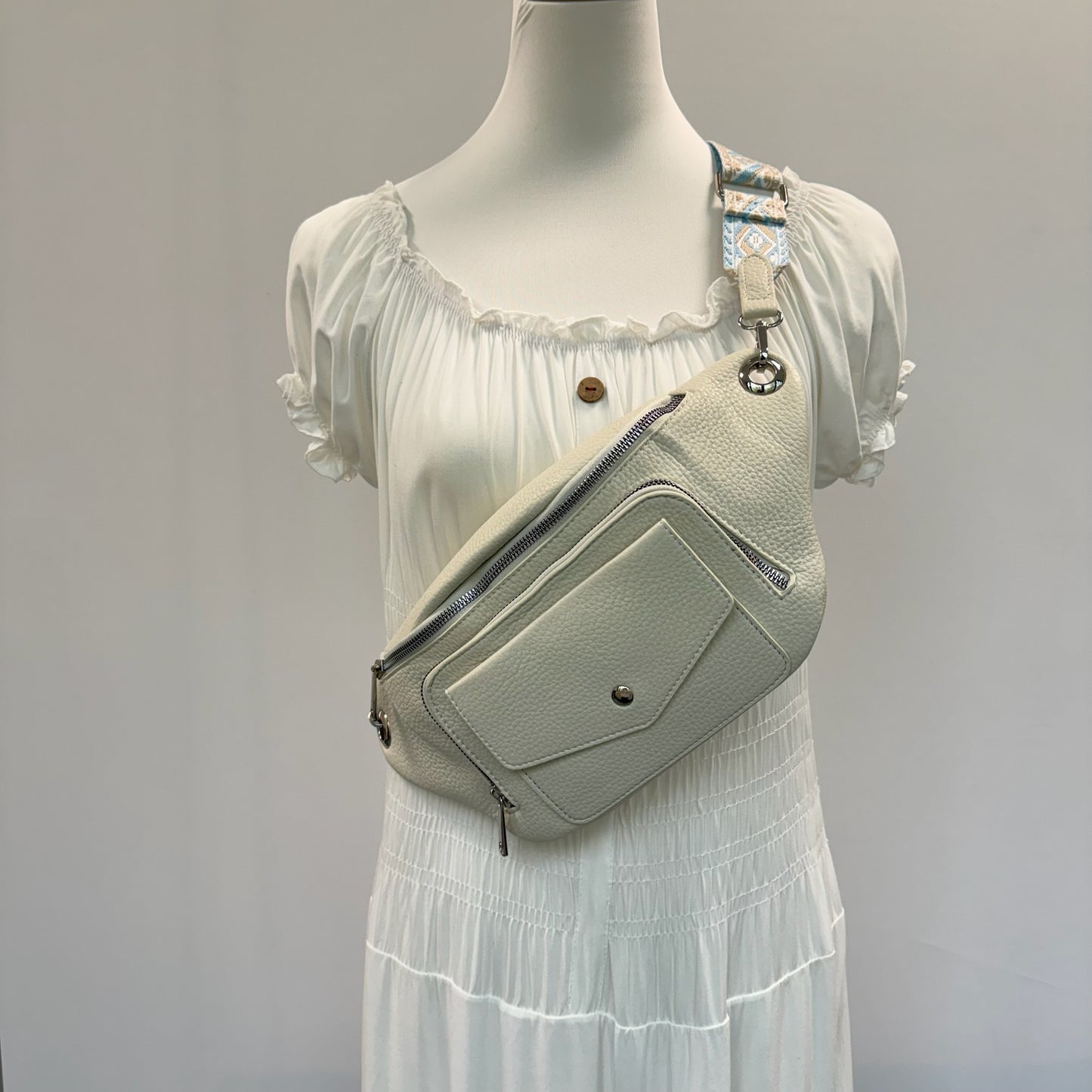 Damen Crossbody Tasche M Bauchtasche Moon Bag Vegan Leder