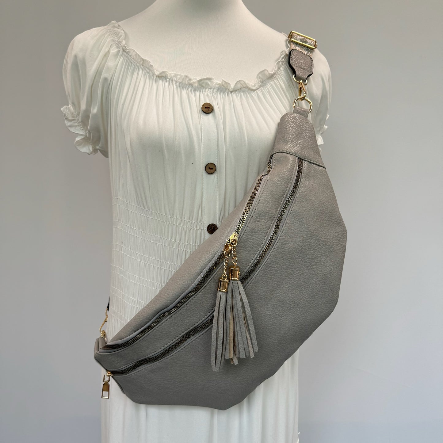 Damen Crossbody Tasche XXL – Half Moon Bag Sling Bag Vegan Leder