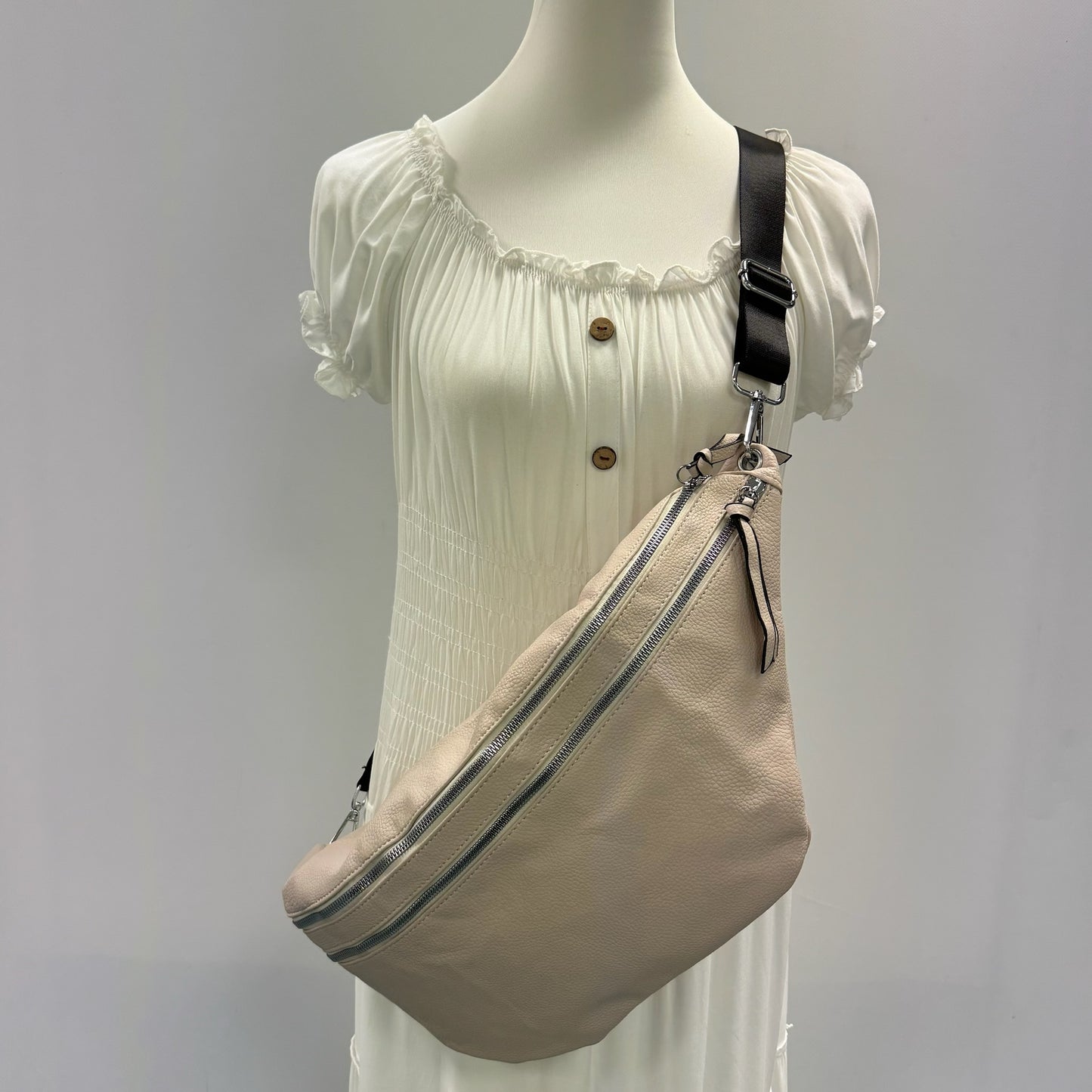XXL Crossbody Tasche Damen – Große Bauchtasche & Umhängetasche Alltag VEGAN