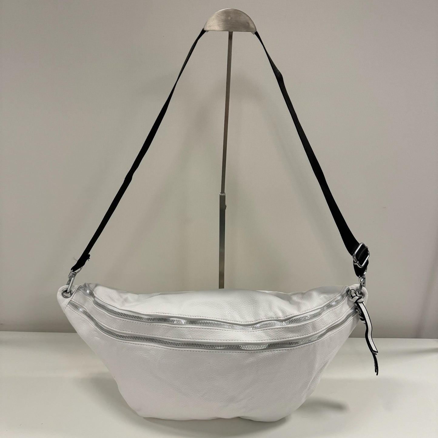 XXL Crossbody Tasche Damen – Große Bauchtasche & Umhängetasche Alltag VEGAN