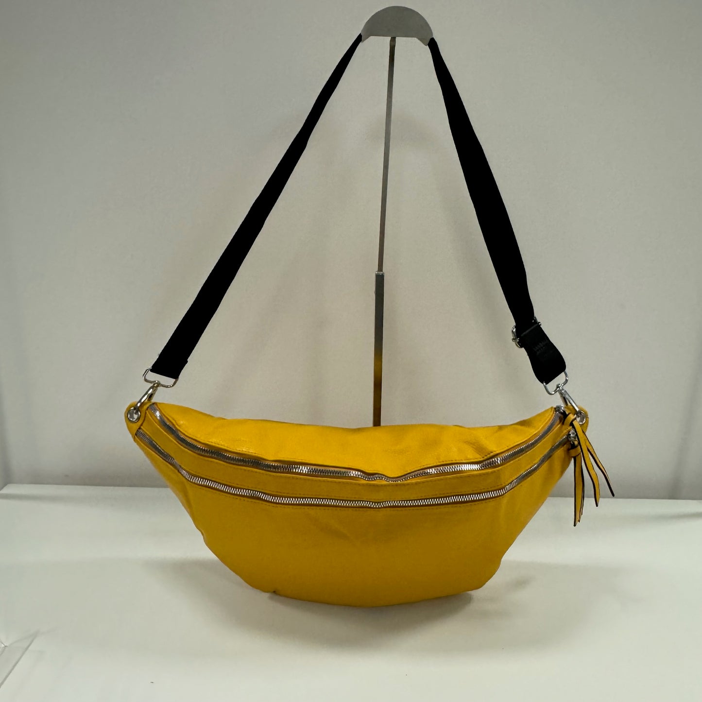 XXL Crossbody Tasche Damen – Große Bauchtasche & Umhängetasche Alltag VEGAN