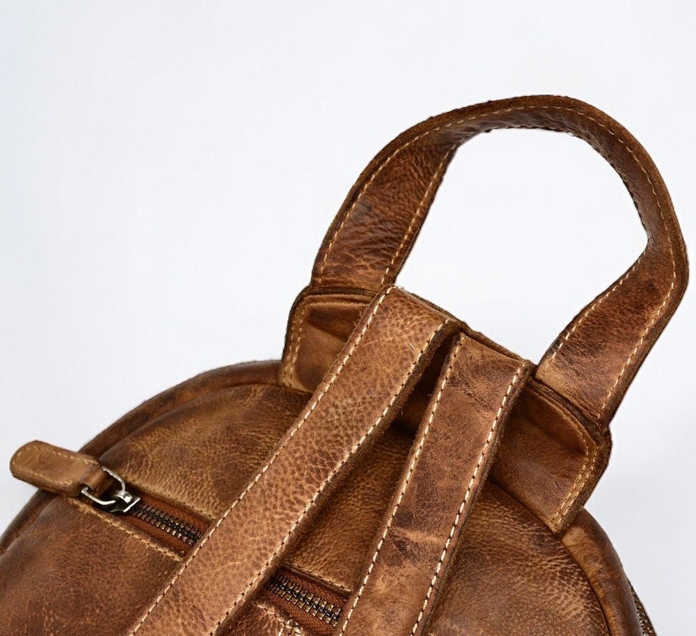 Rucksack aus Waschleder | Wanderrucksack | Lederrucksack | Tasche gemustert | Reisetasche