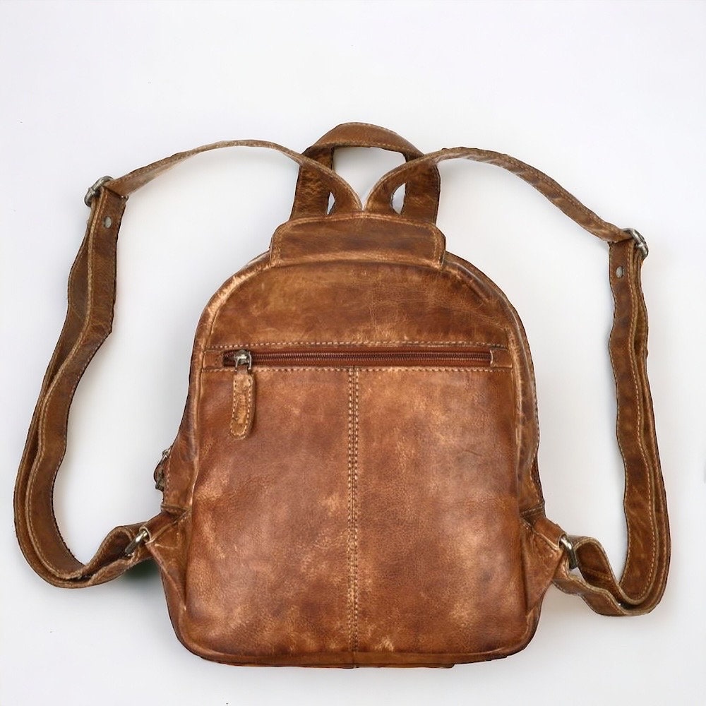 Rucksack aus Waschleder | Wanderrucksack | Lederrucksack | Tasche gemustert | Reisetasche