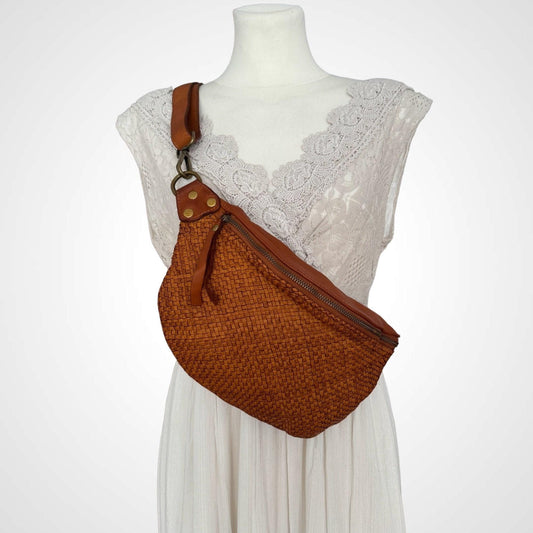 Geflochtene Ledertasche, fein gewebt, butterweiches Premium Leder, Crossbody Bag, Bauchtasche Damen, Umhängetasche, Gürteltasche,Farbauswahl