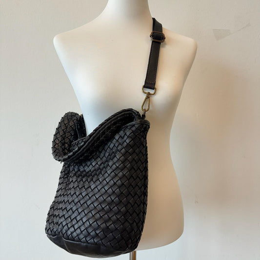 Geflochtene Bucket Bag, Crossbody Bag,Handtasche Leder, Umhängetasche Damen, Ledertasche, Eimertasche, Slouchy Bag, Waschleder, Schwarz