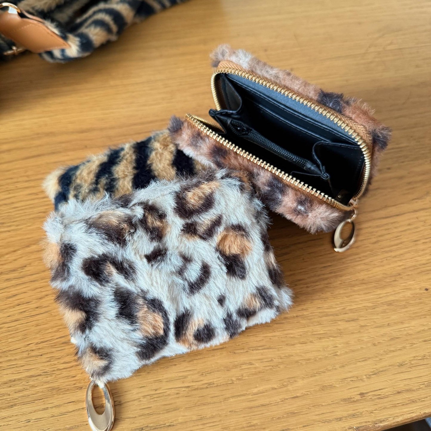 Damen Teddy Tasche Zebra Crossbody Braun – Plüsch Bauchtasche mit Geldbörse