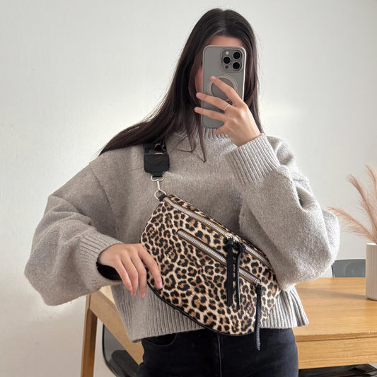 Damen Crossbody Tasche Leo Print Schwarz – Leoparden Umhängetasche Vegan