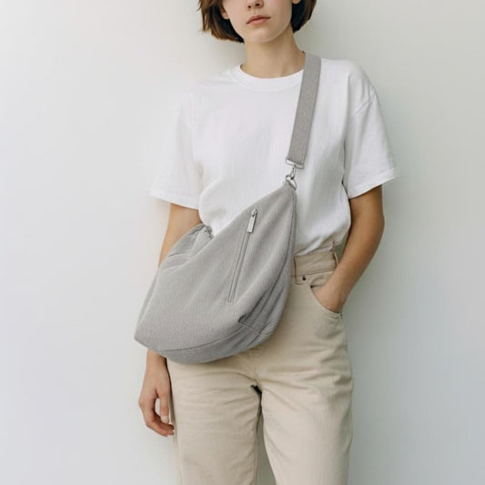Damen XXL Cord Half Moon Bag – Große Crossbody Schultertasche