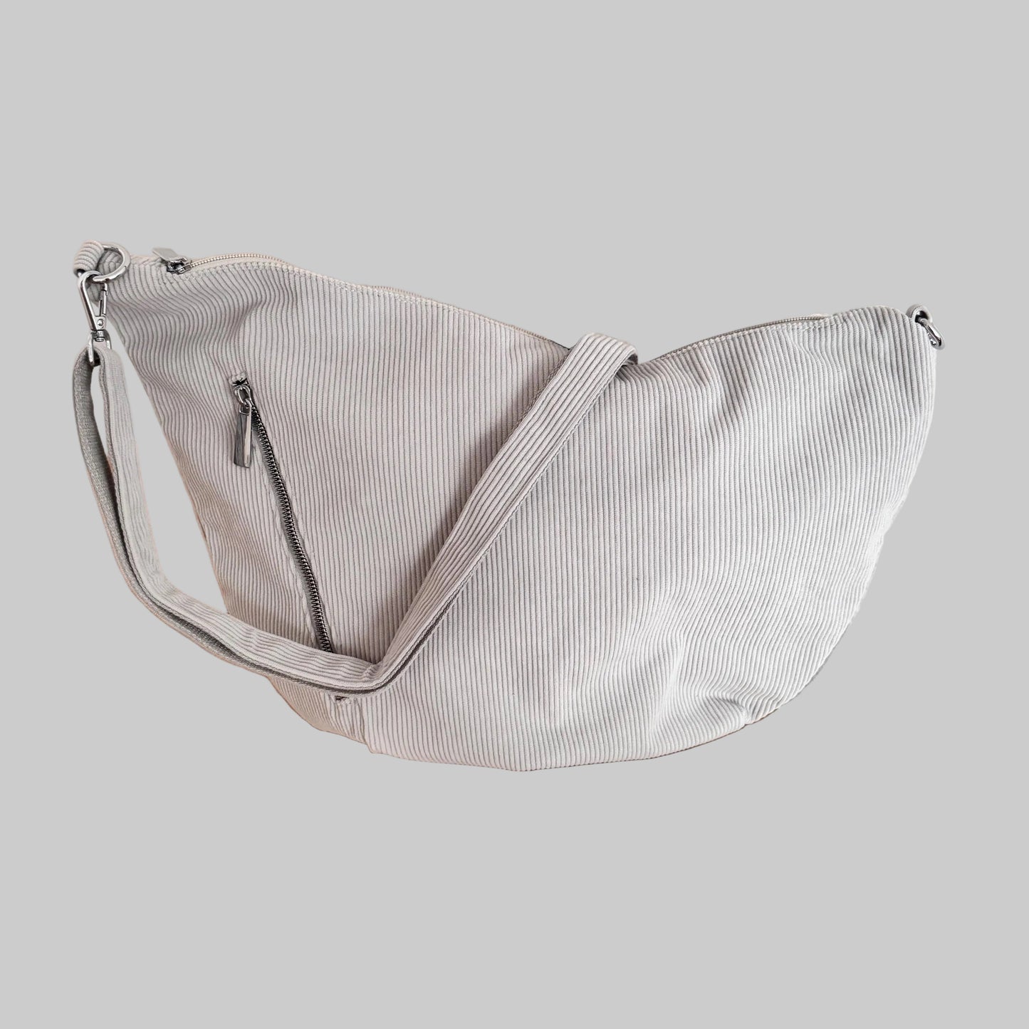 Damen XXL Cord Half Moon Bag – Große Crossbody Schultertasche